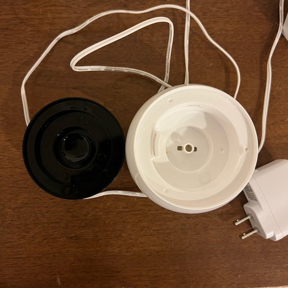 Diffuser & Oils - Picture 3 of 7